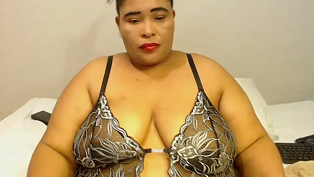 zandile online show from October 20, 5:05 pm