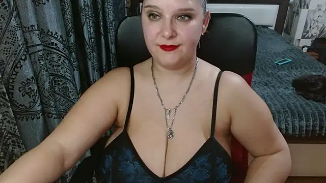 Boolochka online show from February 5, 8:45 pm