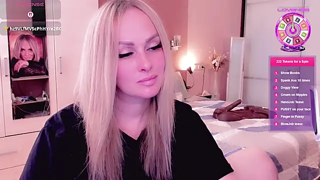 Libby Nora online show from September 29, 11:48 am