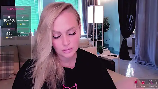 Libby Nora online show from September 8, 2:27 pm