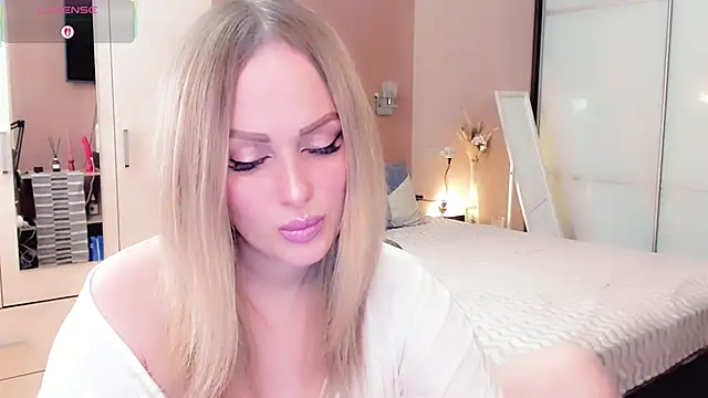 Libby Nora online show from April 11, 9:57 am