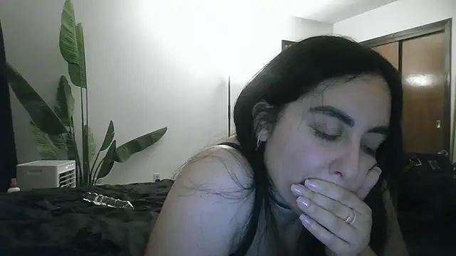 WetFlower69 online show from July 12, 12:44 am