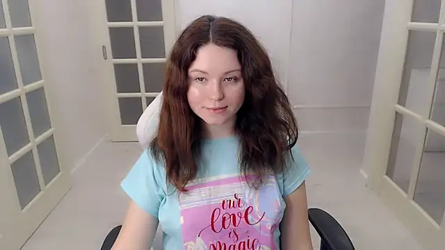 BettyGinger online show from December 2, 3:03 pm