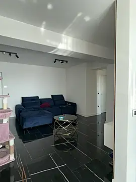 Rileysim88 online show from February 18, 9:08 am