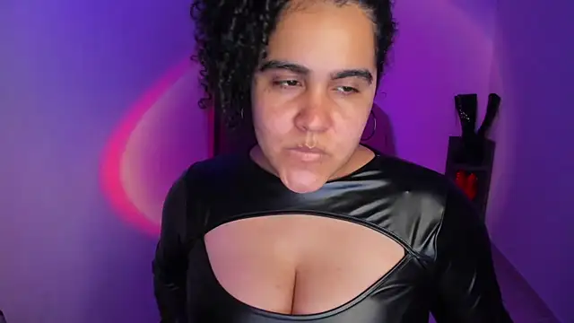 Amber smith20 online show from April 15, 2:56 am