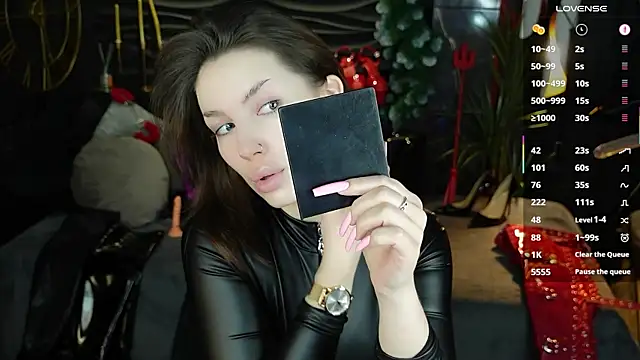 MistressDarsy online show from January 16, 7:59 am