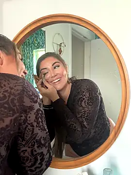 lovely beast online show from October 14, 4:31 pm