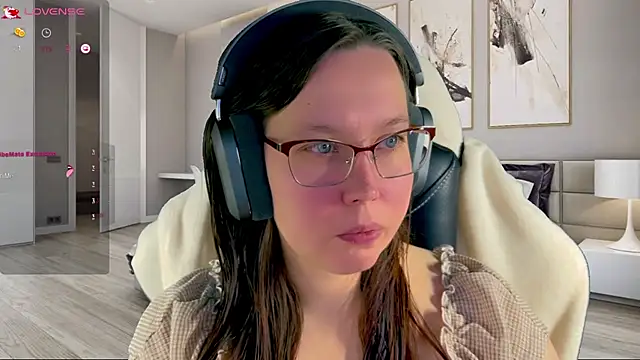 Victoria Romans online show from November 1, 12:04 am