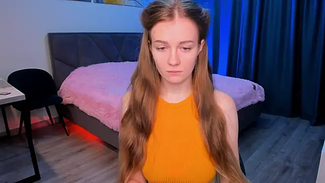 SweetMilkis online show from December 2, 8:59 am