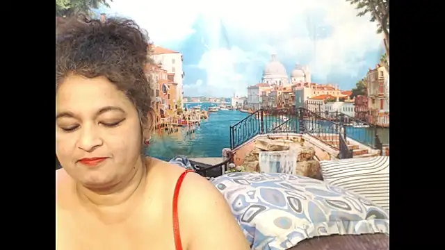 indianstar75 online show from October 2, 11:32 pm