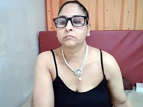 Indiankushy online show from October 1, 8:47 pm