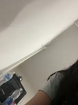 kiarafonseca  online show from October 25, 2:08 am