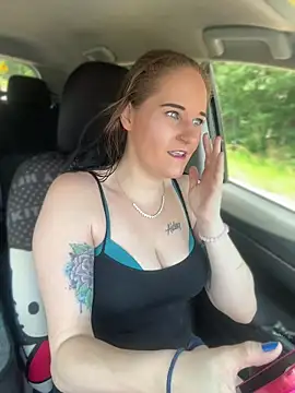 lolabunny9 online show from June 14, 5:02 pm