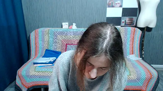 pa1e pr1ncess online show from March 26, 9:00 am