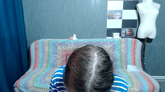 pa1e pr1ncess online show from March 24, 8:41 am