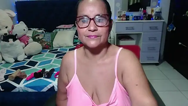 pervert mommy  online show from December 21, 1:04 pm