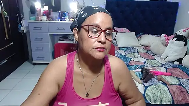 pervert mommy  online show from June 3, 2:33 pm