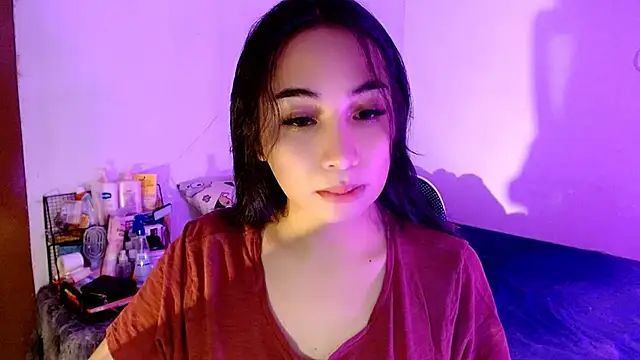 SweetLilly 18 online show from December 5, 12:17 pm