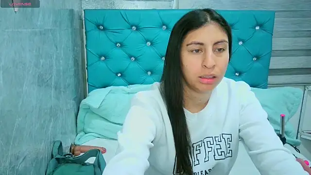 MAARYMOON online show from February 20, 11:12 am