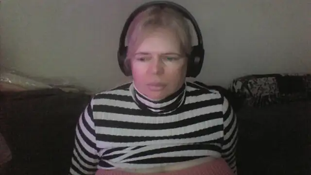 vaneza02 online show from April 23, 6:32 pm