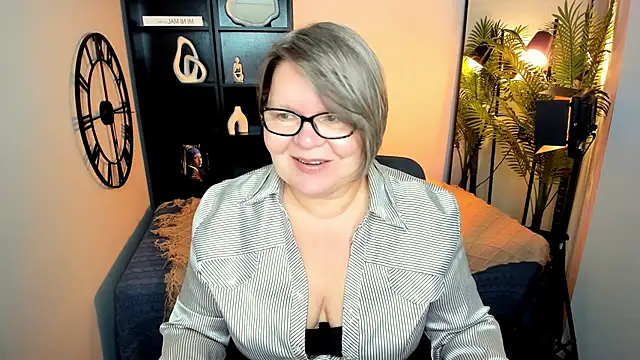 Shannonshine online show from June 1, 1:02 pm