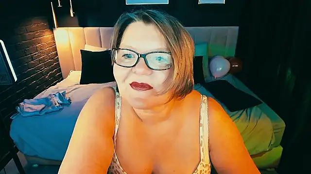 Shannonshine online show from February 20, 8:16 am