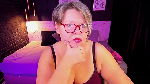 Shannonshine online show from December 19, 5:43 am