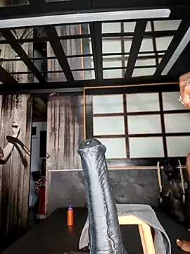 DarkDea online show from December 18, 3:17 pm