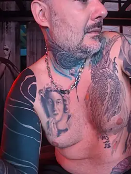 DarkDea online show from April 6, 1:45 pm