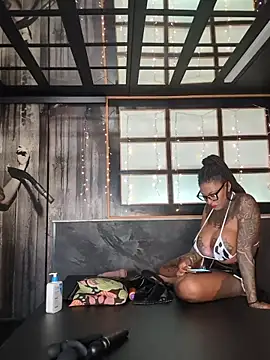 DarkDea online show from March 23, 2:45 pm