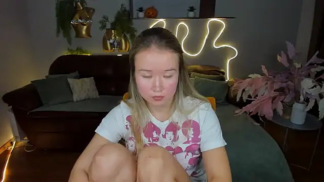 PollyOcean online show from October 30, 12:17 pm