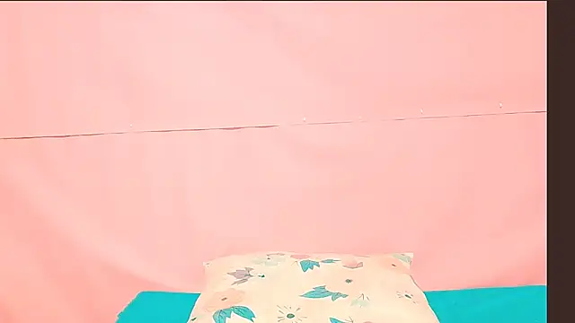 SexxyBumz4u online show from April 23, 11:39 am