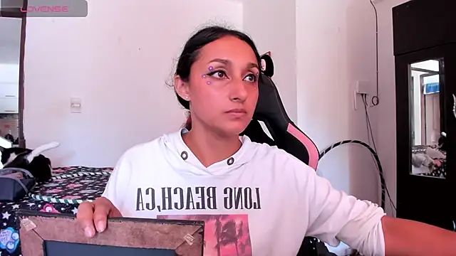 adrena 10 online show from July 24, 7:11 pm