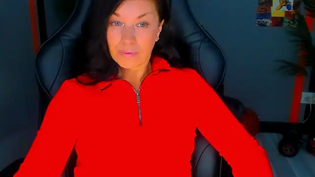 AnaMills online show from March 25, 2:09 pm