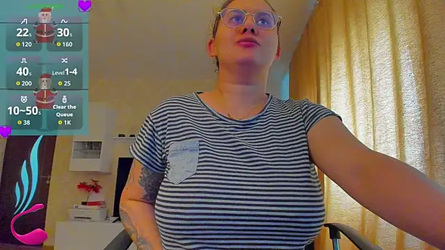 hot evil queen online show from December 16, 11:16 am