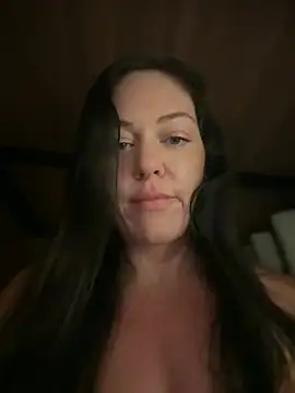 LilliThelo online show from March 1, 4:45 am