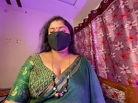 Love 4Sex online show from February 9, 5:32 am