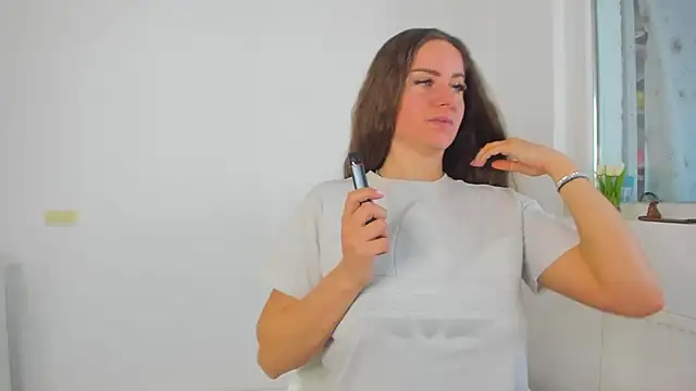 DiamondKay online show from April 7, 6:59 am