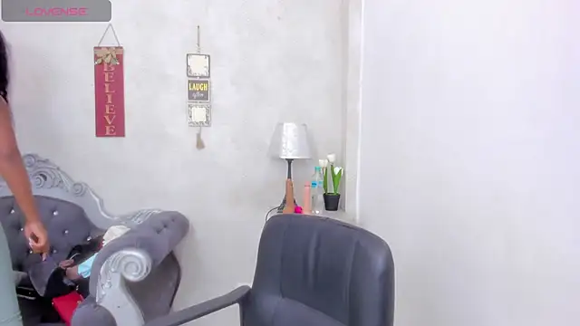 katherin cruz  online show from November 7, 6:35 pm