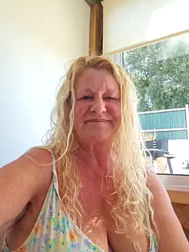 THESensualhorny online show from September 15, 1:19 pm