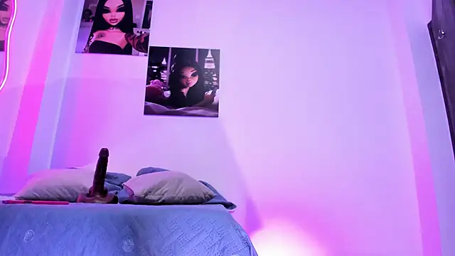 Ariana lopezz online show from September 28, 10:09 am