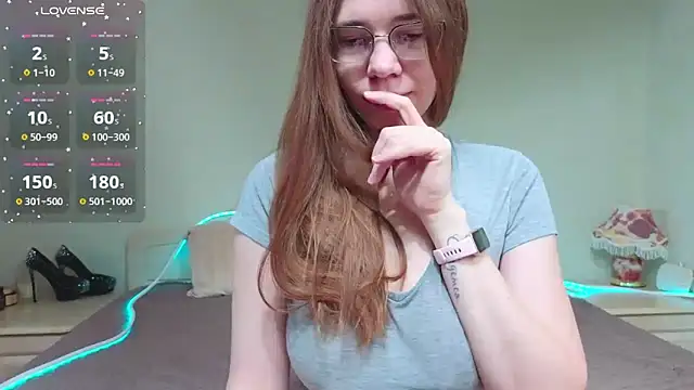 FairyTaylor online show from March 27, 3:41 am