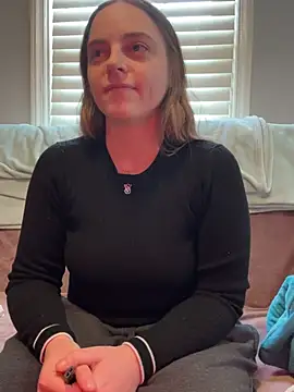 jaseyrae online show from April 19, 6:10 pm