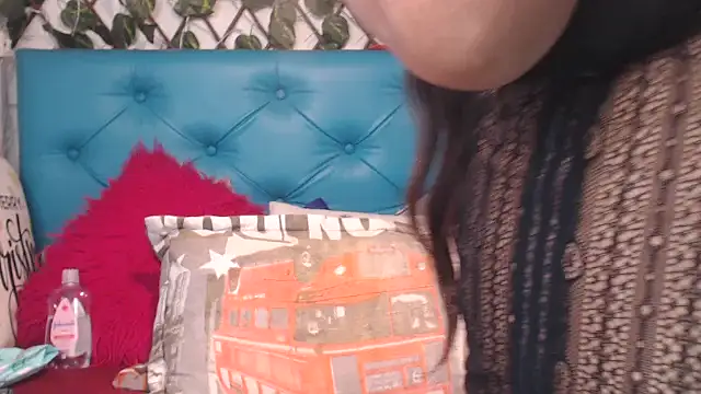 SARAWILLS online show from October 1, 2:22 pm