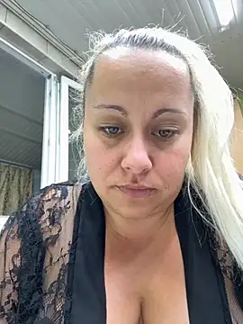 SabinaSweety online show from September 26, 6:05 pm