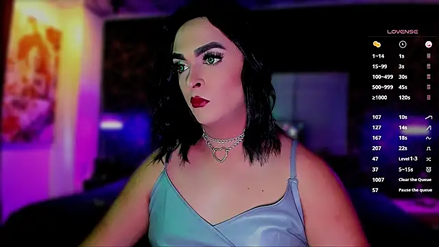 any sophia online show from November 18, 2:51 pm