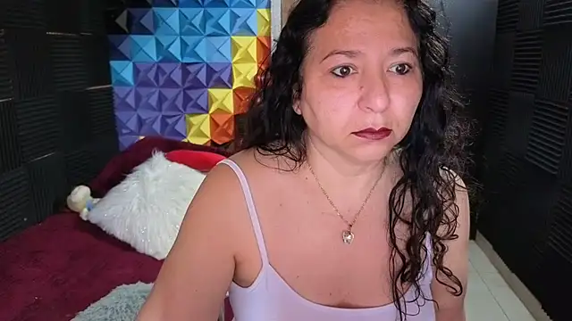 katifoxx online show from January 9, 3:27 pm