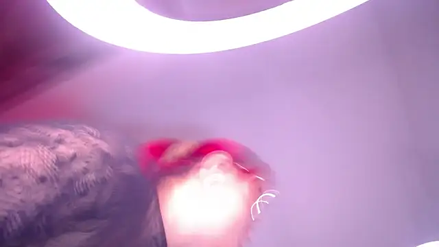 salomecastro  online show from October 17, 4:05 am