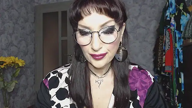 Aziza1 online show from April 5, 2:49 pm