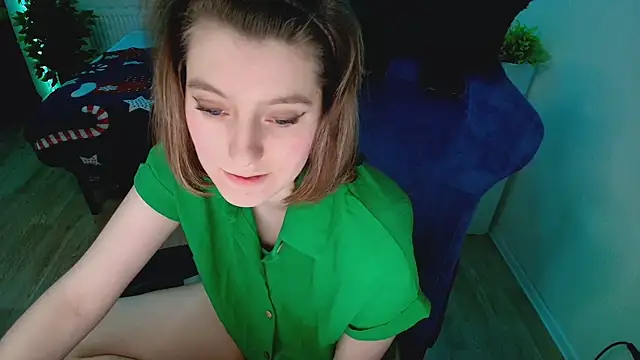 CranberryHot online show from April 1, 1:28 am